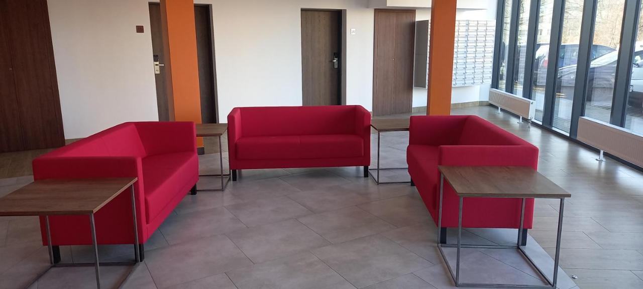 Przystanek Opole - Mikroapartamenty Buitenkant foto